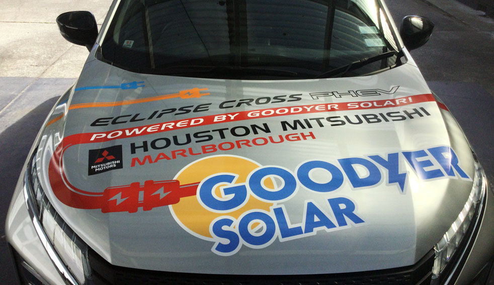 Goodyer Solar Mitsubishi — side graphics detail